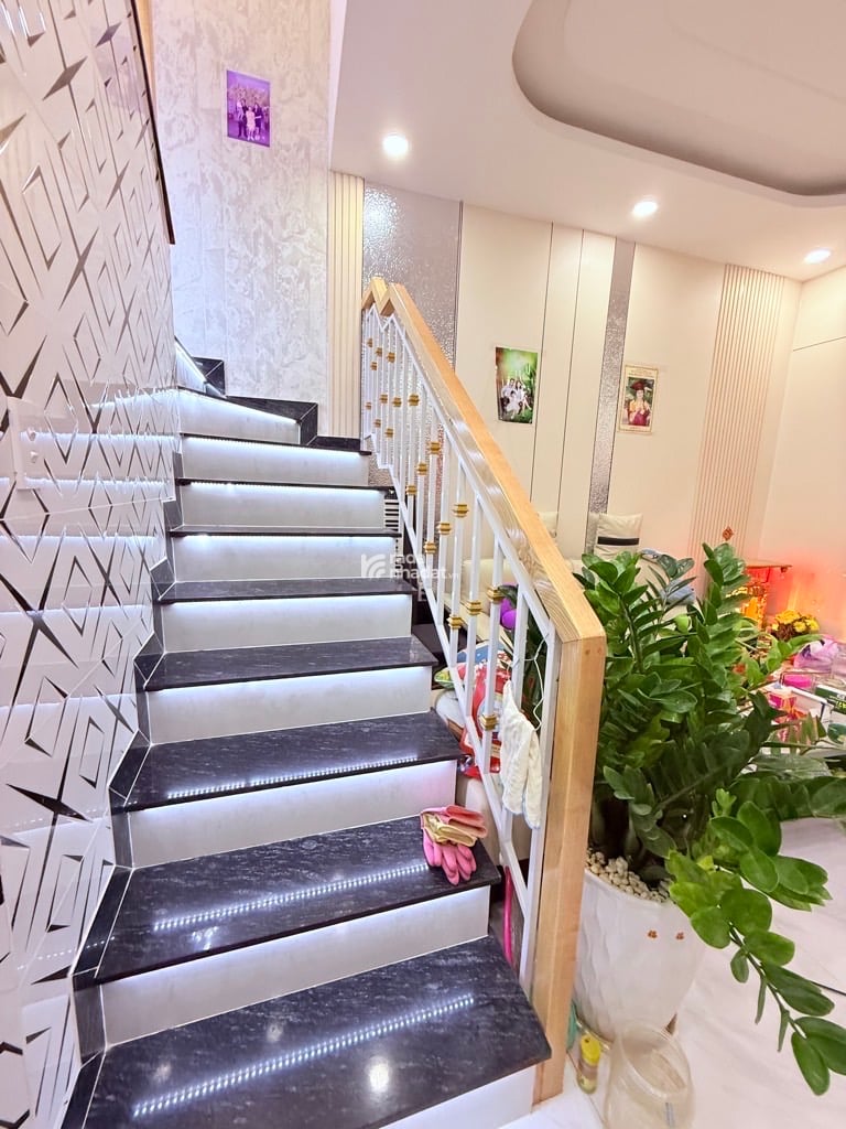 NHÀ NHỎ ĐỦ CÔNG NĂNG SỬ DỤNG - TÂN BÌNH - DTSD 66M2 - KHÔNG LỘ GIỚI - TẶNG FULL NỘI THẤT