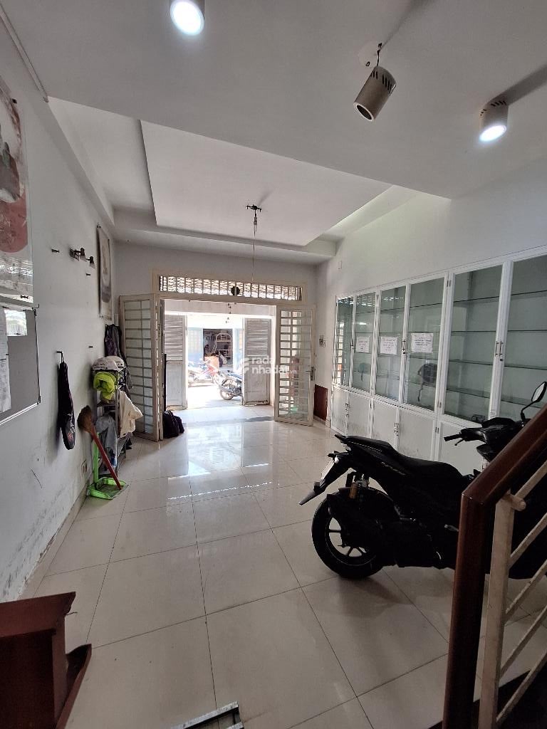 67m2 - Giá 10.5 tỷ - Mặt tiền đường số 10 ngay chợ Lý Phục Man, Q7