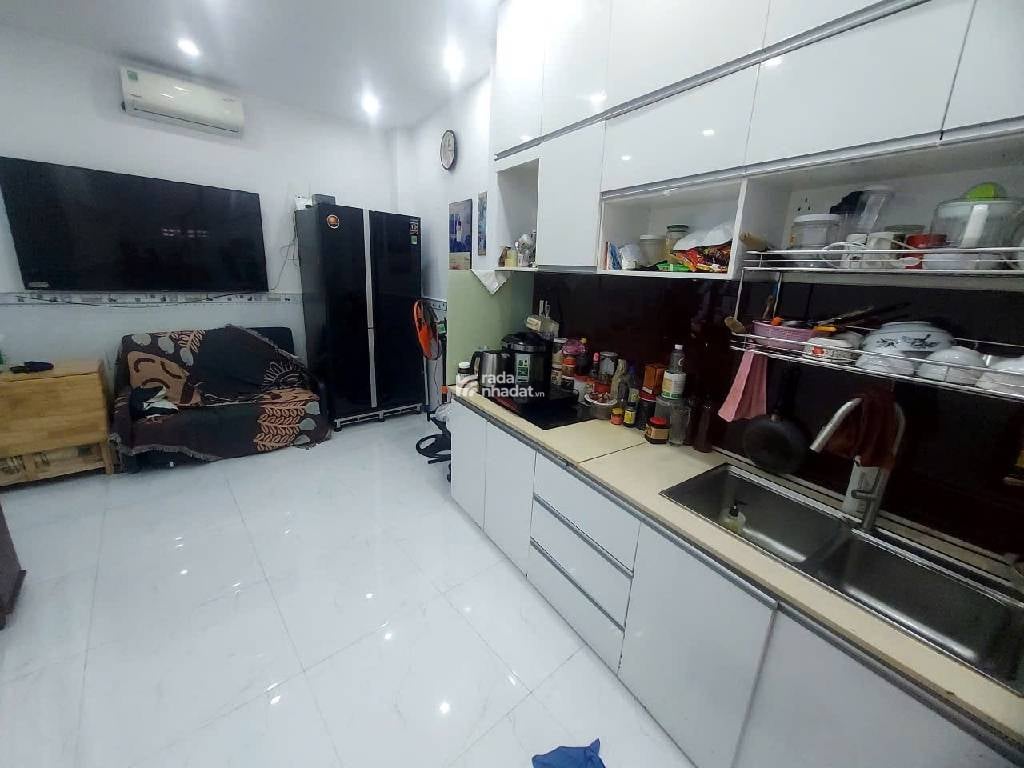 GẦN MẶT TIỀN HUỲNH VĂN BÁNH, PHÚ NHUẬN, 6M NGANG HIẾM CÓ. GIẢM 2T CHỈ CÒN 2.55T TL 