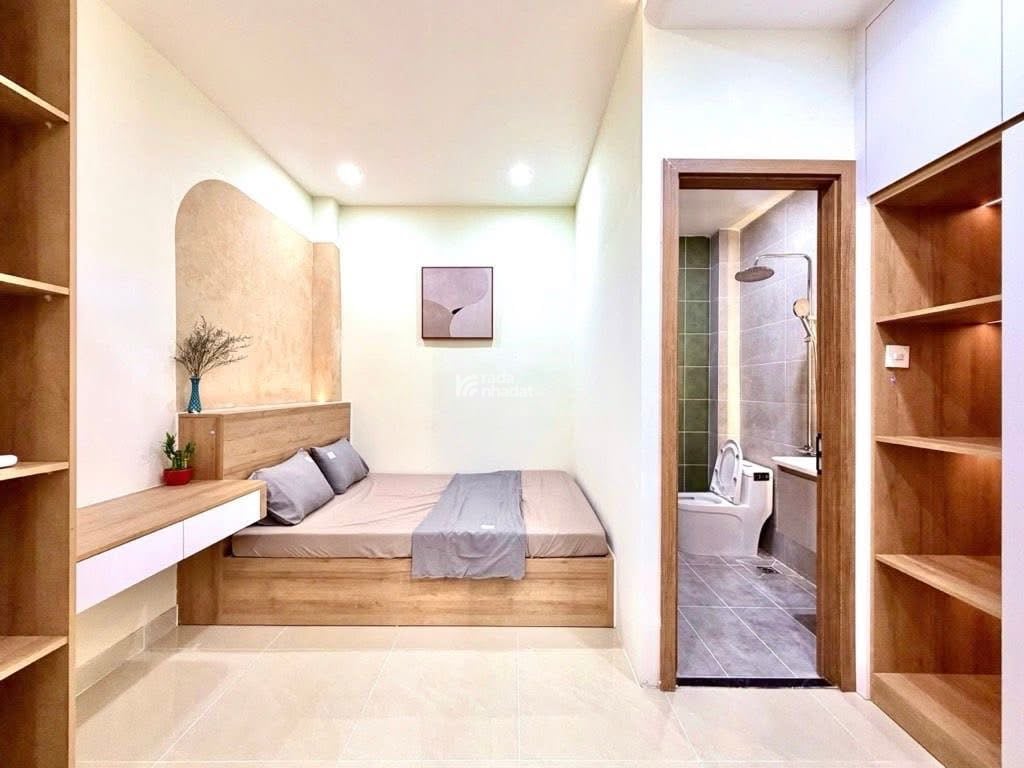 Chỉ 4 tỷ sở hữu 1 căn siêu VIP ngay Hoàng Văn Thụ, Phú Nhuận, 42m2, SHR hoàn công đủ