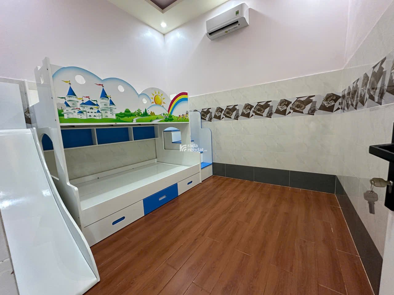  CHÍNH CHỦ CẦN TIỀN BÁN GẤP NHÀ VƯỜN 256M2 GIÁ CHỈ 2,5 tỷ 