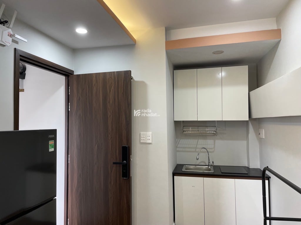 Bán nhà 1/xẹt Lạc Long Quân - 40m2 - 7PN - Ngang 4.5 - 5 Tầng - HXH 5m thông -  Chỉ 8.8 Tỷ 
