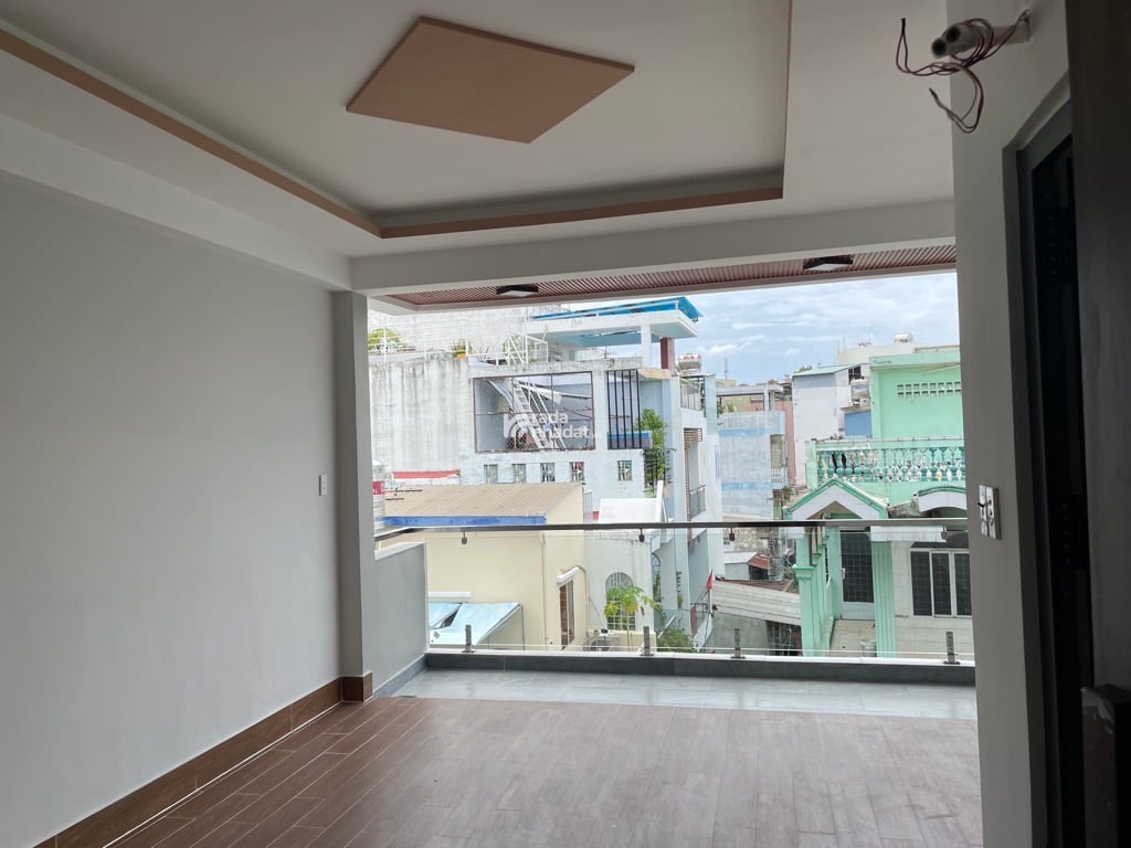 Bán nhà 1/xẹt Lạc Long Quân - 40m2 - 7PN - Ngang 4.5 - 5 Tầng - HXH 5m thông -  Chỉ 8.8 Tỷ 