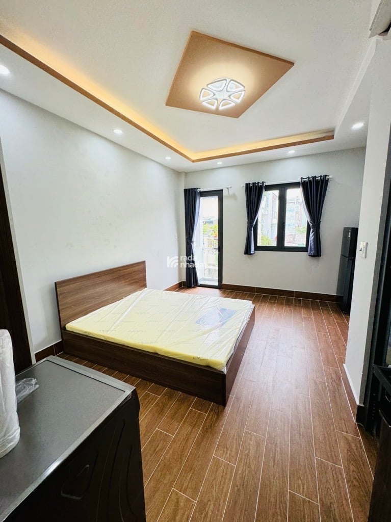 Bán nhà 1/xẹt Lạc Long Quân - 40m2 - 7PN - Ngang 4.5 - 5 Tầng - HXH 5m thông -  Chỉ 8.8 Tỷ 