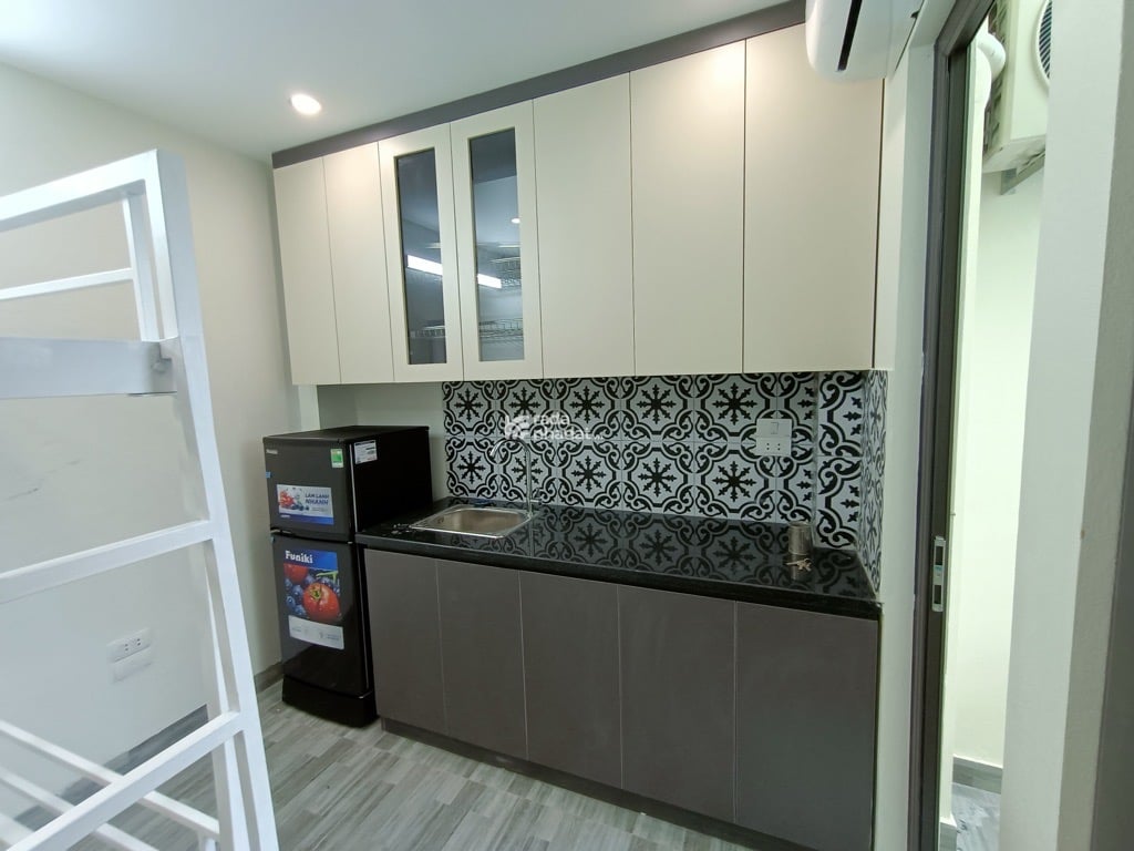 DÒNG TIỀN KHỦNG 70TR/ THÁNG HAI BÀ TRƯNG- CCMN 12 PHÒNG  THANG MÁY Ô TÔ ĐỖ CỬA GIÁ HƠN 15 ĐỒNG
