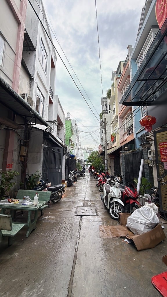 BÁN NHÀ BÌNH TÂN 54M2 4 TẦNG 4PN 5.35 TỶ HẺM XE HƠI 6M GIÁP TÂN PHÚ