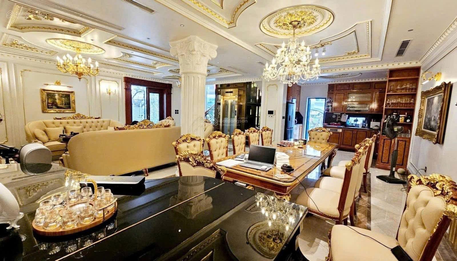 Bán biệt thự KĐT Văn Phú - Hà Đông 200m, mt 10m, nhà đẹp ở ngay, nhỉnh 30ty.