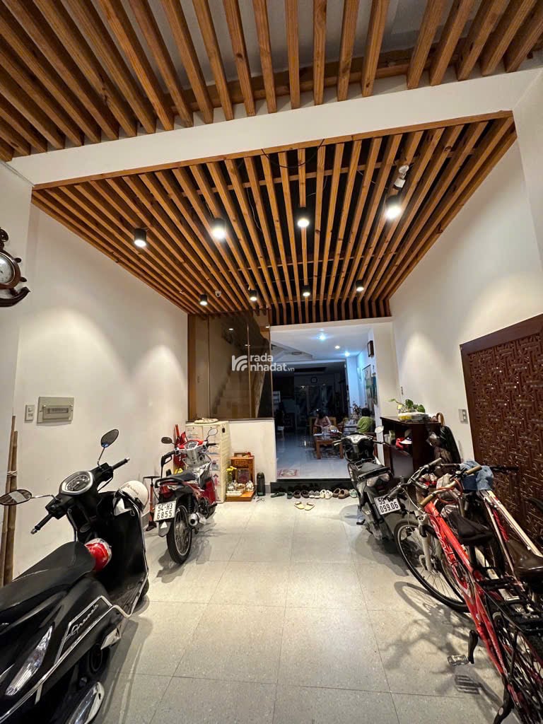 72m2 - Giá 13,9 tỷ - 4 tầng - 4PN - Đường số 43 KDC An Phú Hưng, Q7