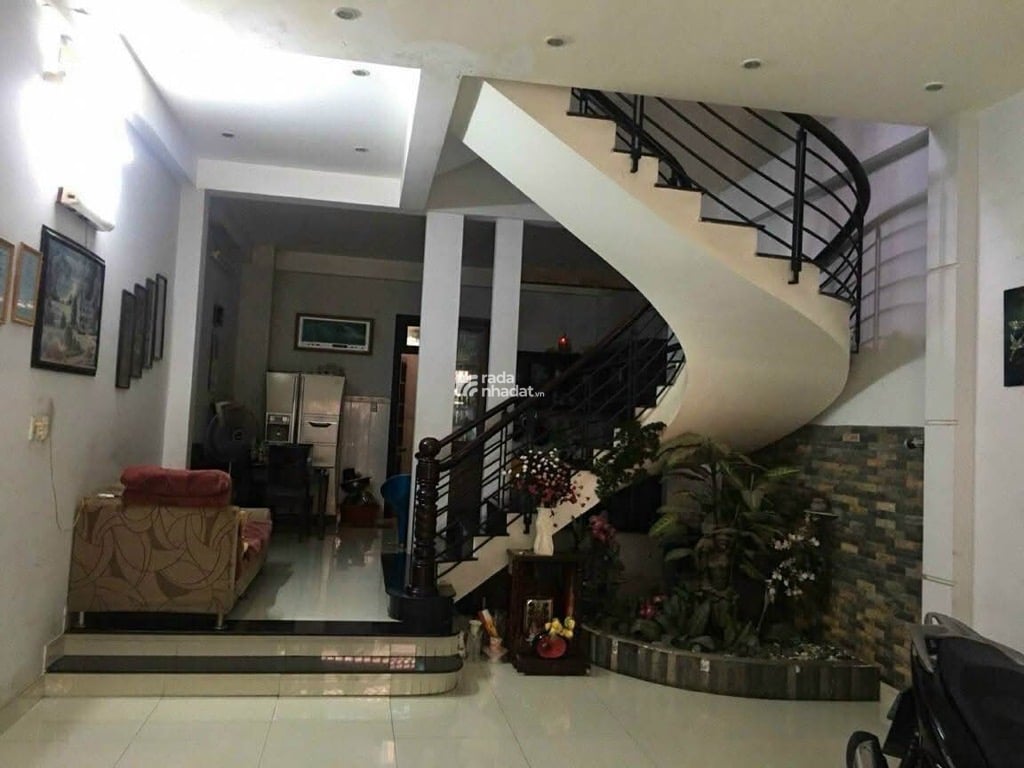 90m2 - Giá 14.6 tỷ - Ngang 5m - Mặt tiền Lô E khu Vạn Hưng Phát, Q7