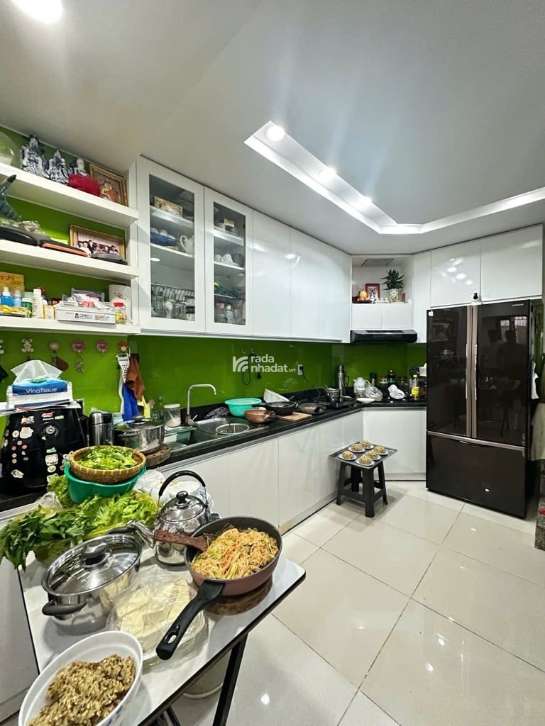 NGÃ 7 LÝ THÁI TỔ - QUẬN 10 - 42M2 - 4TẦNG - MỚI ĐẸP - NỞ HẬU L - 6 TỶ 200
