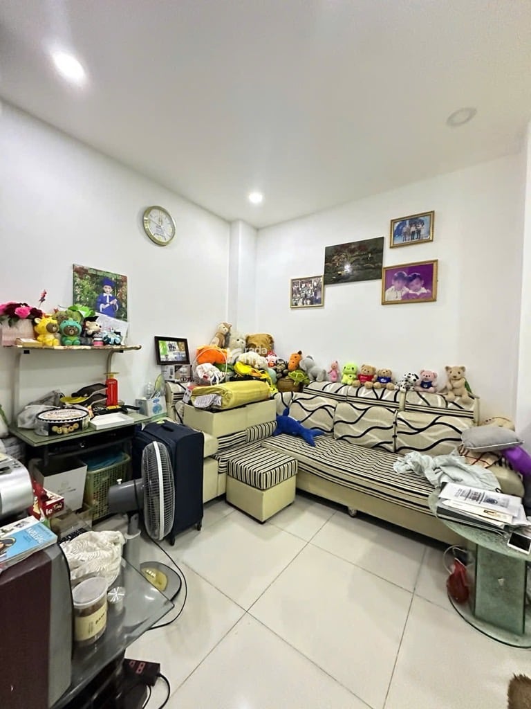 NGÃ 7 LÝ THÁI TỔ - QUẬN 10 - 42M2 - 4TẦNG - MỚI ĐẸP - NỞ HẬU L - 6 TỶ 200