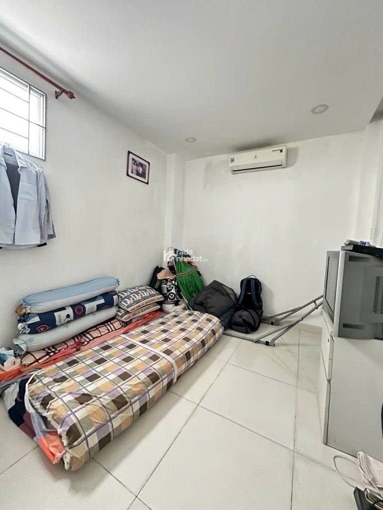 NGÃ 7 LÝ THÁI TỔ - QUẬN 10 - 42M2 - 4TẦNG - MỚI ĐẸP - NỞ HẬU L - 6 TỶ 200