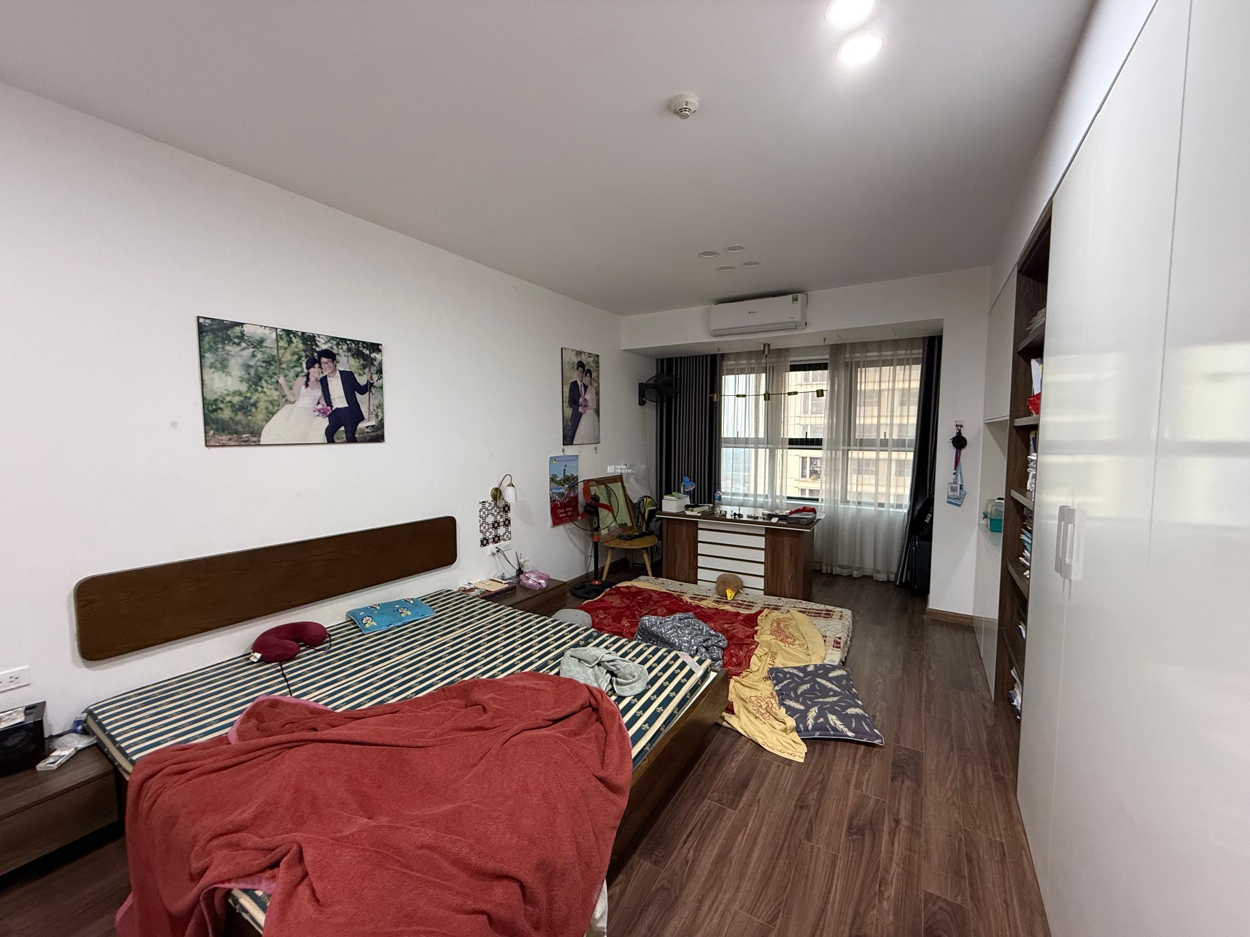 CHUYỂN NHÀ BIỆT THỰ – BÁN CĂN HỘ CAO CẤP TÒA S1 GOLDMARK CITY – 3PN RỘNG – NỘI THẤT XỊN – TẦNG CAO 