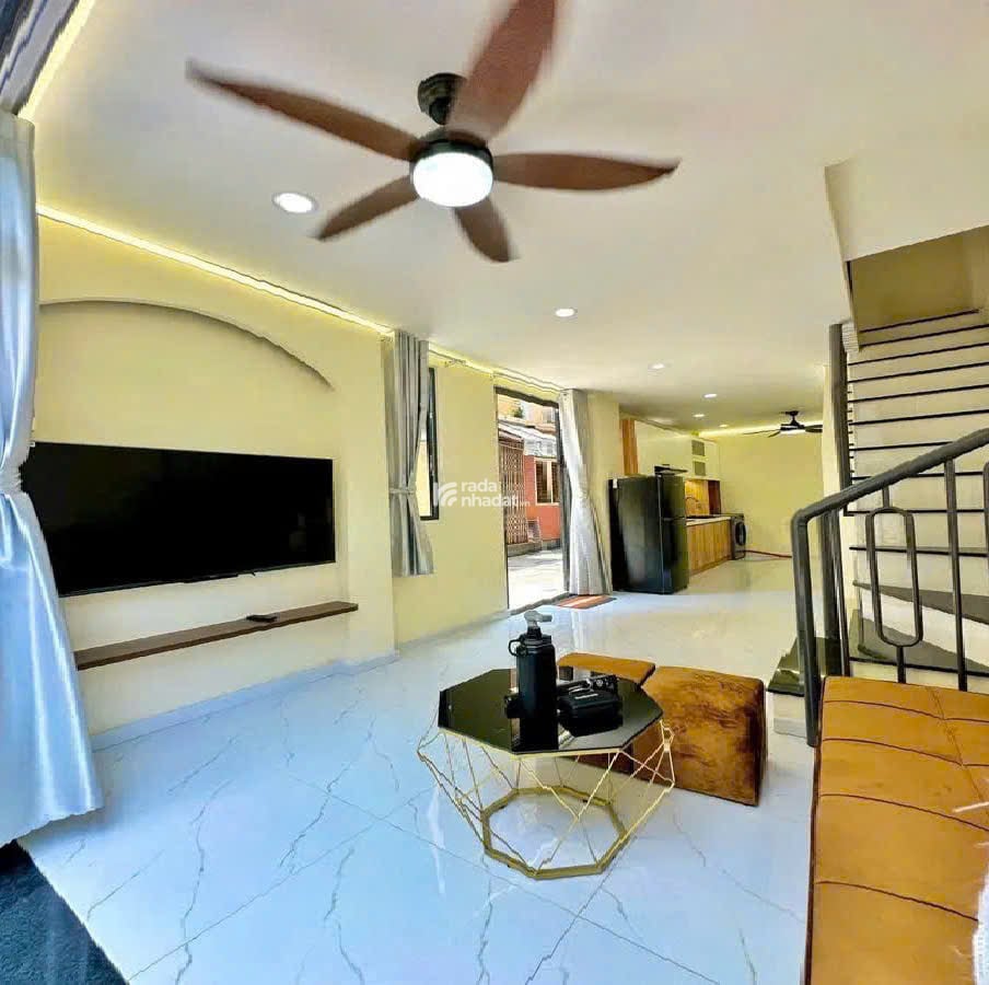 Bán nhà Quận 3 - Trần Văn Đang - Sổ vuông 3.3 x 8.5 m - Giá 4.88 tỷ