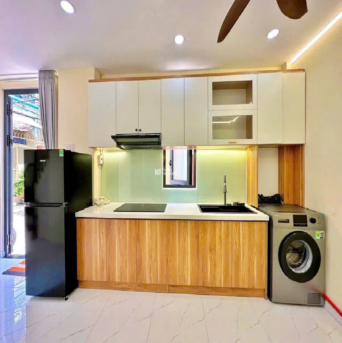 Bán nhà Quận 3 - Trần Văn Đang - Sổ vuông 3.3 x 8.5 m - Giá 4.88 tỷ