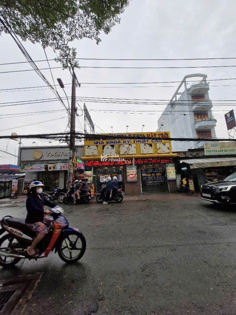 MẶT TIỀN KINH DOANH SIÊU VIP TẤP NẬP NGÀY ĐÊM NGAY NGUYỄN DUY TRINH BÌNH TRƯNG TÂY Q2, NGANG 8M
