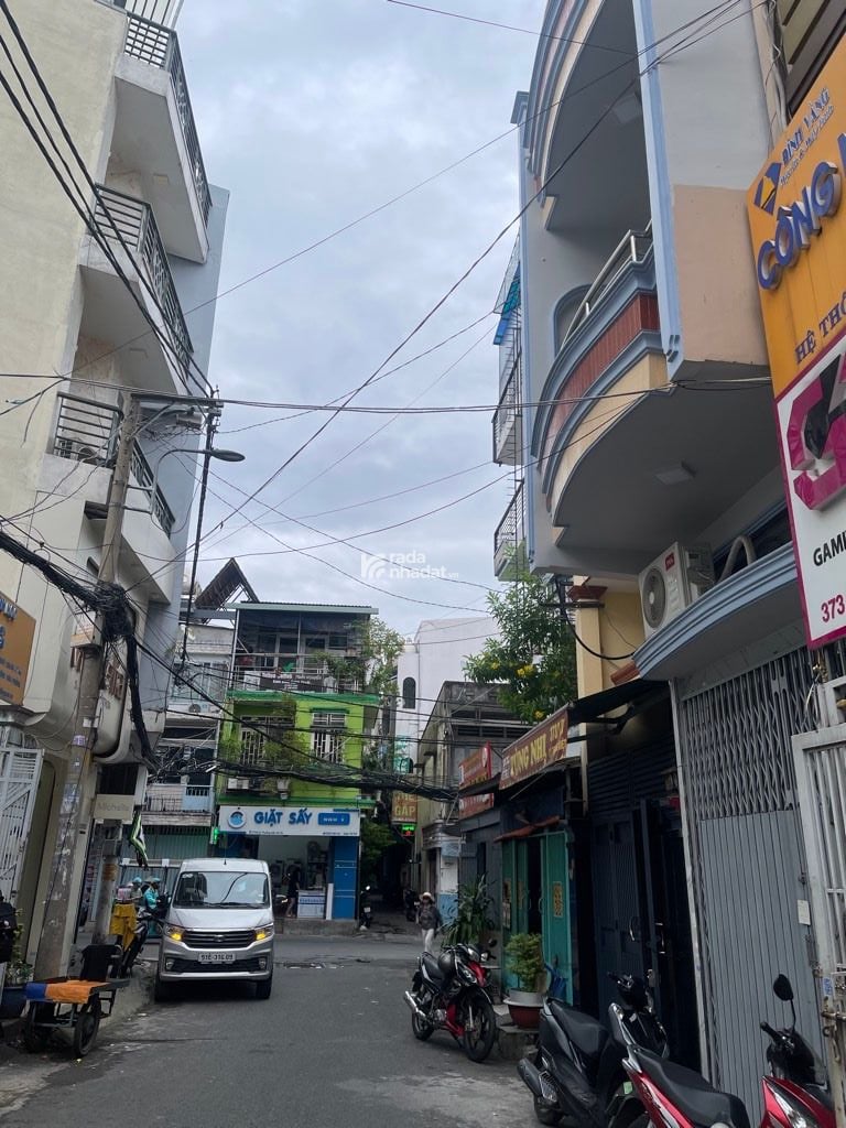 HẺM XE HƠI 373 LÝ THƯỜNG KIỆT, TÂN BÌNH, 30M2 CÓ KC Ở NGAY. GIẢM 350TR CHỈ 6.3T 