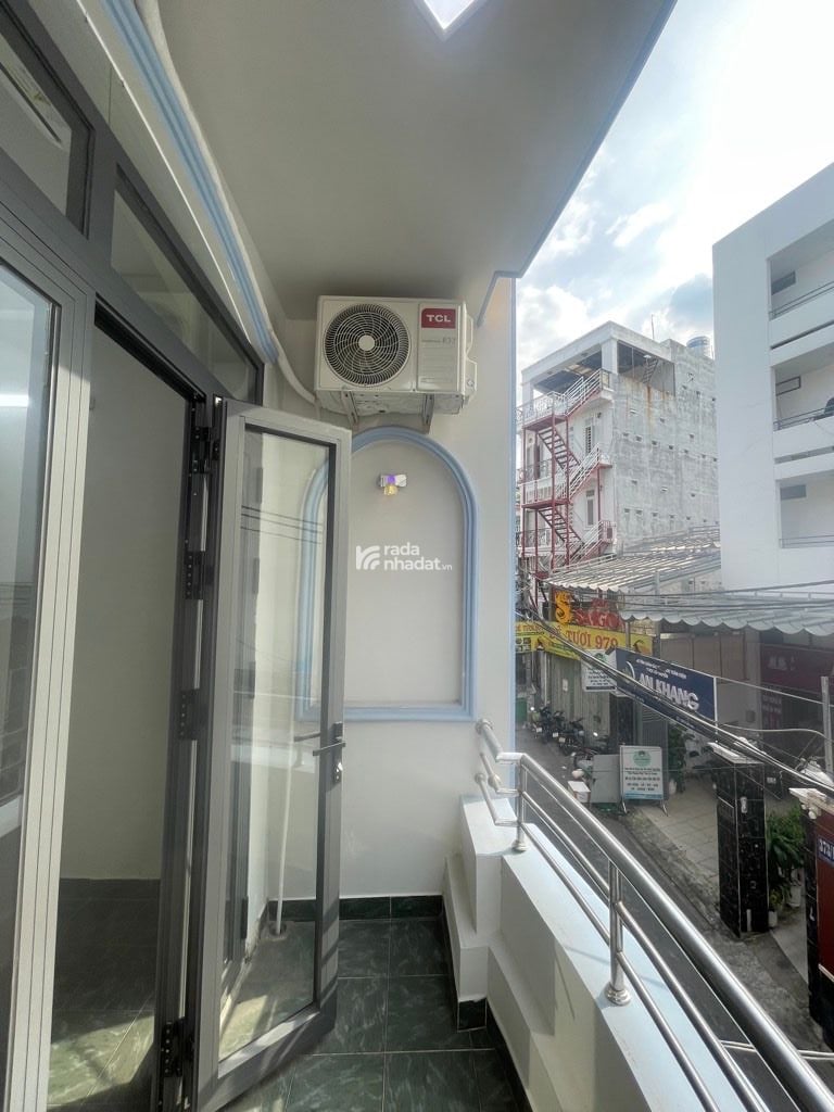 HẺM XE HƠI 373 LÝ THƯỜNG KIỆT, TÂN BÌNH, 30M2 CÓ KC Ở NGAY. GIẢM 350TR CHỈ 6.3T 