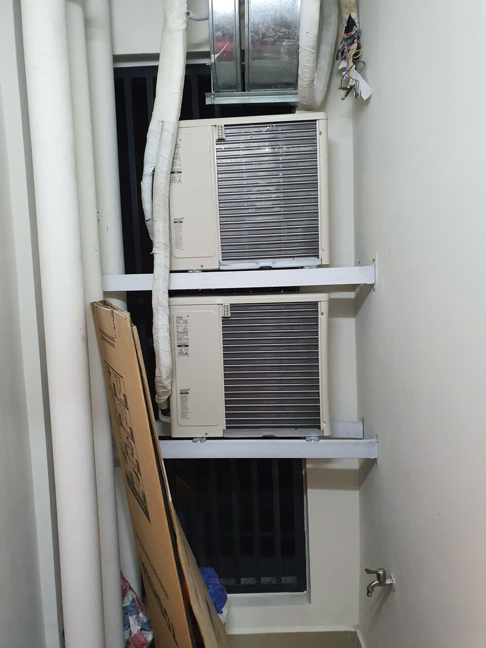 Bán căn hộ đã có sổ hồng - TP Hồ Chí Minh giá 3ty550 có nội thất 2PN1WC liền kề Q7