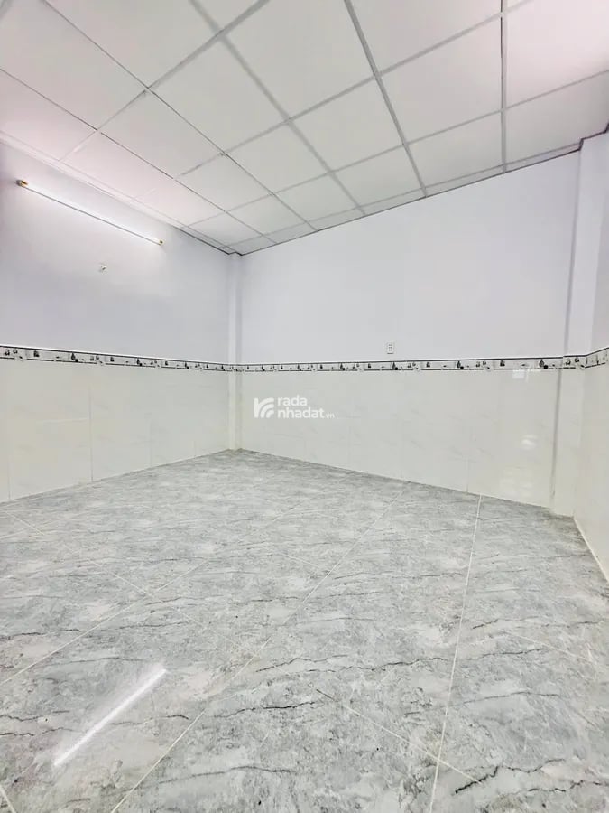 Bán nhà 70 m2 ở ngay HXH 6M Hòa Bình, P. Hiệp Tân, Q. Tân Phú chỉ 6,95 tỷ