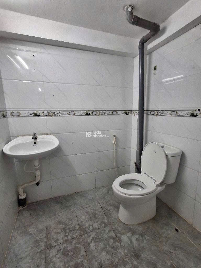 Bán nhà Huỳnh Tấn Phát (thông Bùi Văn Ba); 6x14m; tiện xây mới; sổ hồng hoàn công