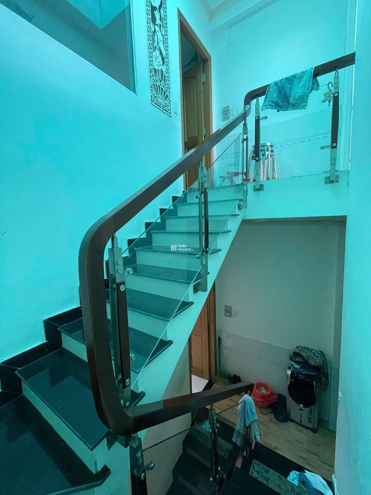 Nhà HXH Ni Sư Huỳnh Liên, 40m2, 4 tầng, chỉ 5.75 tỷ TL, Ở ngay