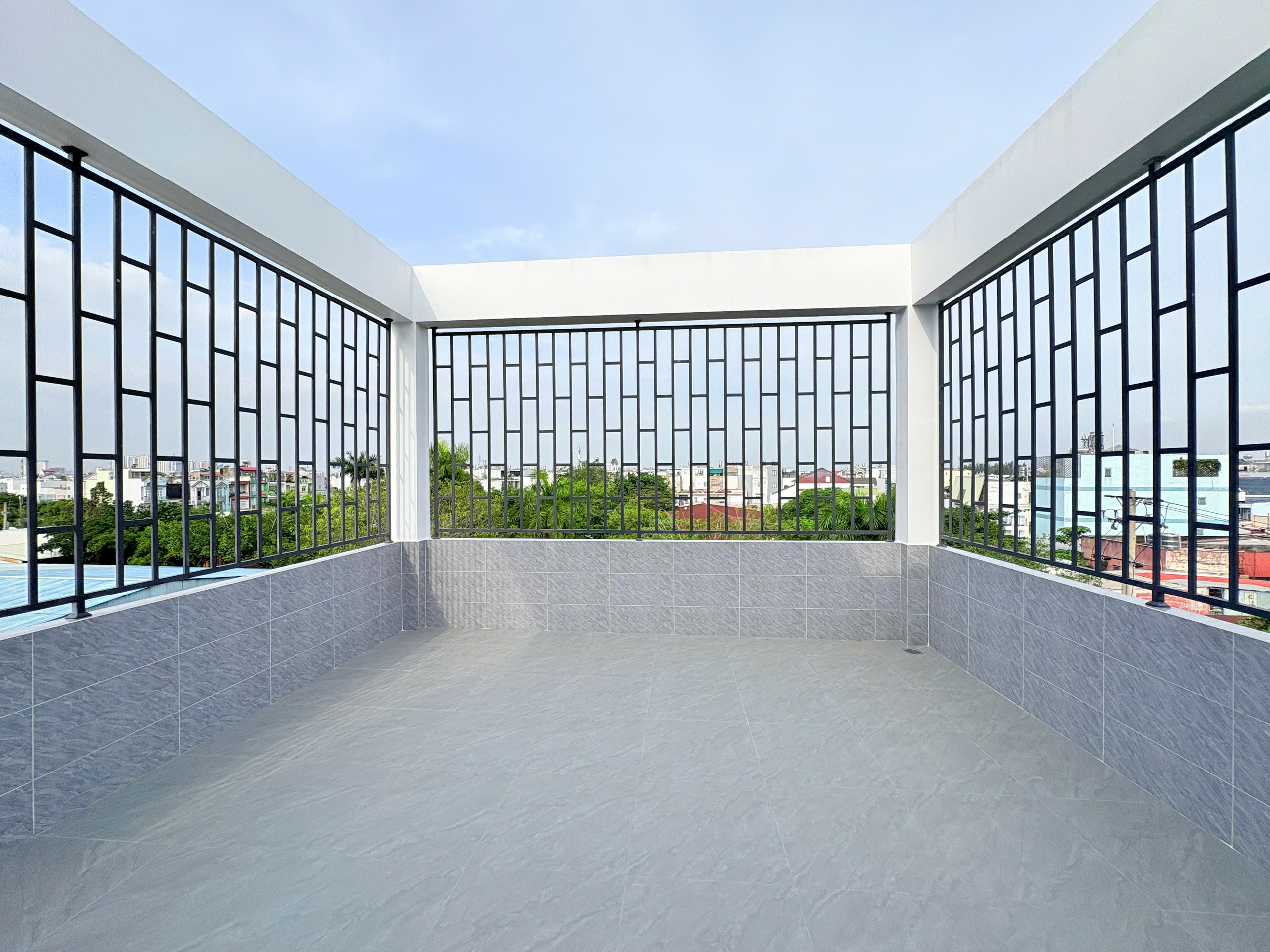 SIÊU PHẨM NHÀ CÓ THANG MÁY NỘI THẤT CAO CẤP THỊ TRẤN NHÀ BÈ