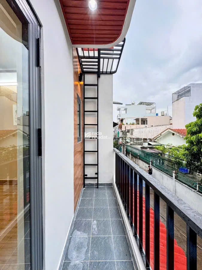 Siêu phẩm 2 tầng ngay chợ Gò Xoài HXH Lô Tư, Bình Hưng Hòa A, Bình Tân chỉ 4.65 tỷ