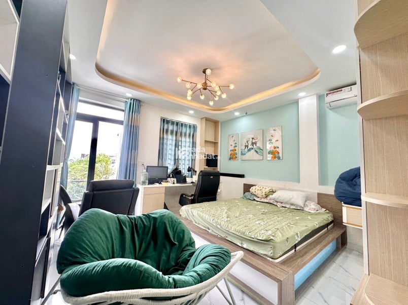  NHÀ ĐẸP 4 TẦNG Ở NGAY,TRUNG TÂM PHƯỚC LONG B ,OTO NGỦ TRONG NHÀ CHỈ 7.3tỷ