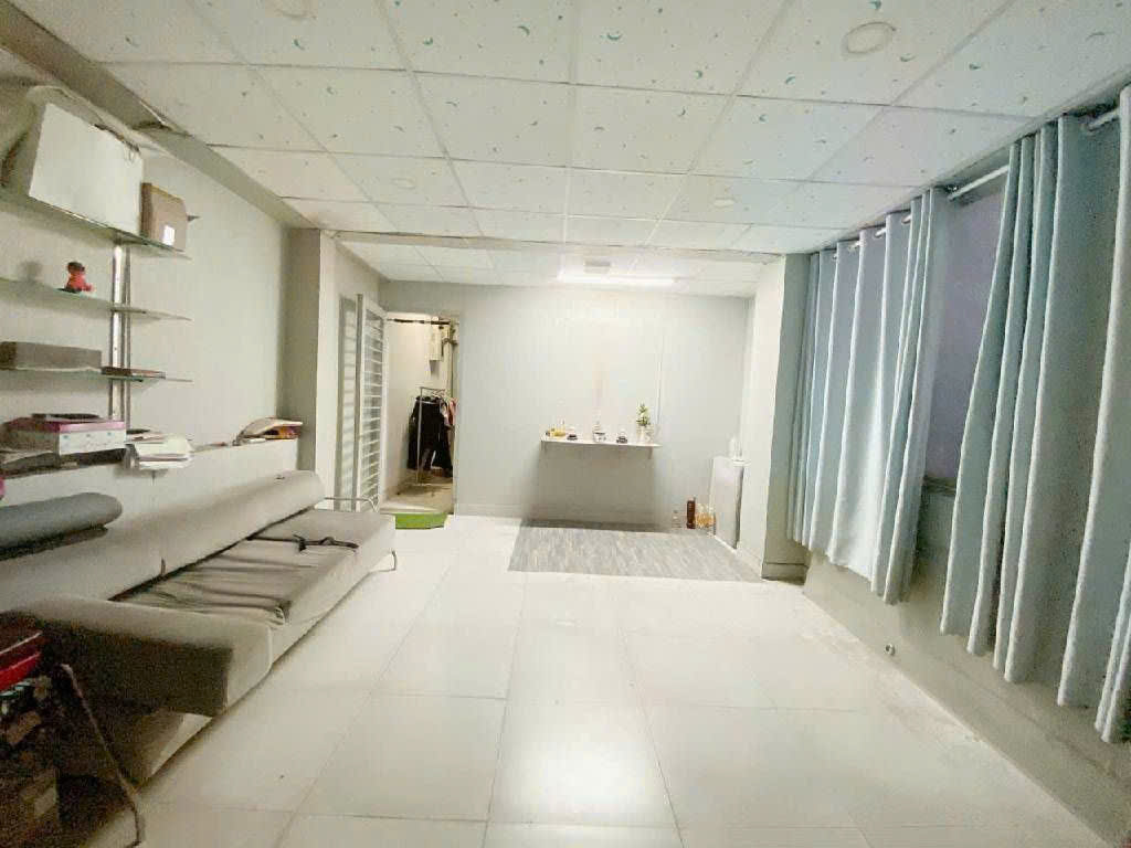 BÁN NHÀ HXH ĐƯỜNG GÒ DẦU,TÂN PHÚ (4,2m x 22m x 4 TẦNG) 10 TỶ TL