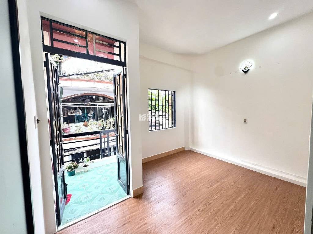 nhà đẹp giá tốt 4 tỷ 2 có giảm