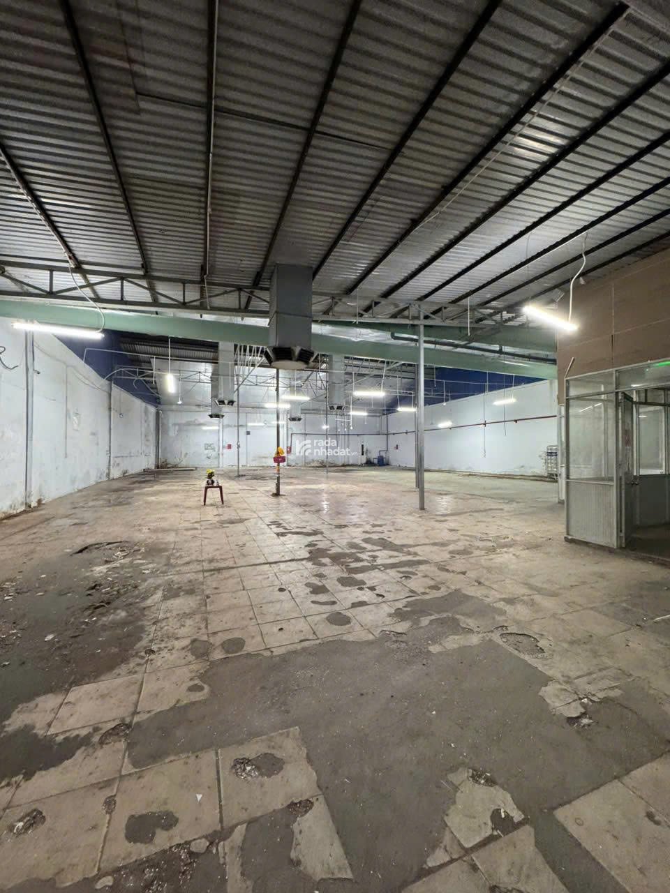 NHÀ MẶT TIỀN KÊNH TÂN HÓA LÔ GÓC CHỮ L CỰC HIẾM