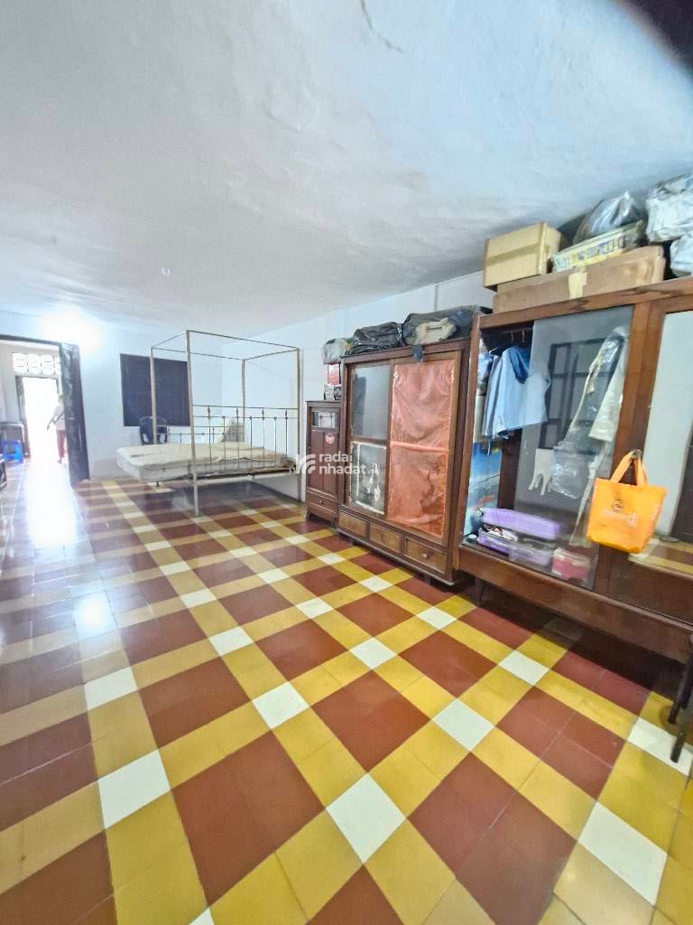 NHÀ 2 MẶT TIỀN KINH DOANH CỰC VIP NGAY PHỐ ĐI BỘ NGUYỄN HUỆ, MẶT TIỀN VỪA Ở VỪA CHO THUÊ,