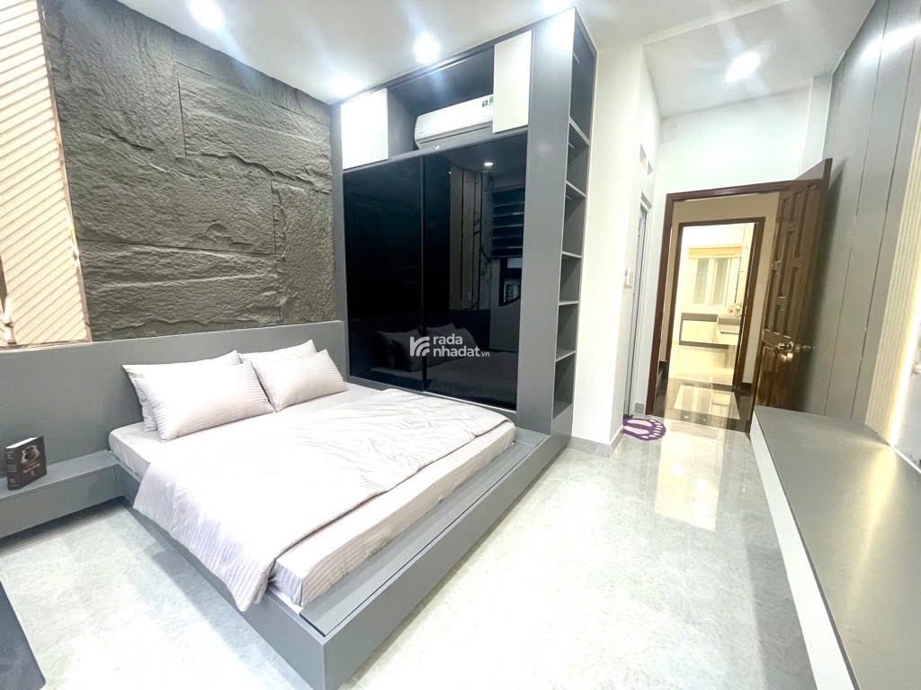 BÁN NHÀ 5 TẦNG -GARA Ô TÔ-THANG MÁY- DƯƠNG QUẢNG HÀM,4x15-Full Nội Thất Giá 9,5 Tỷ