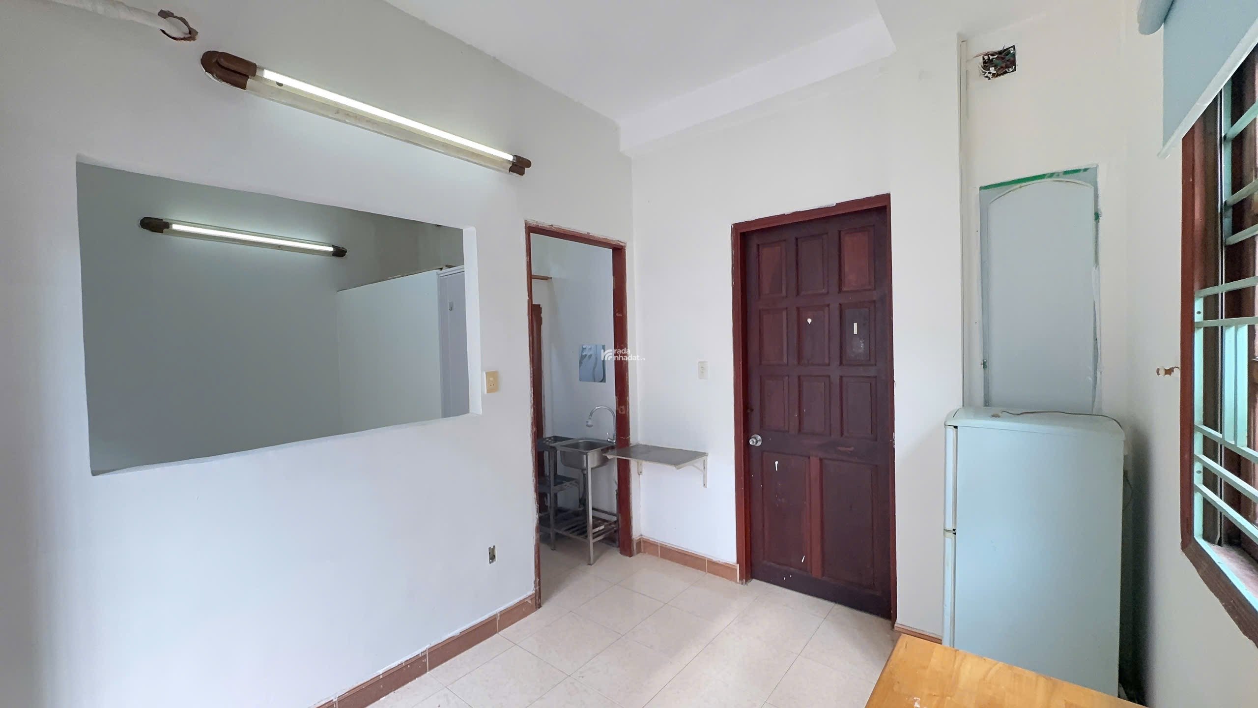 ĐÚNG HÌNH ĐÚNG GIÁ- PHÒNG TRỌ TÁCH BẾP BAN CÔNG GIÁ RẺ NGAY ĐẠI HỌC HUFLIT,BÁCH KHOA, VẠN HẠNH MALL