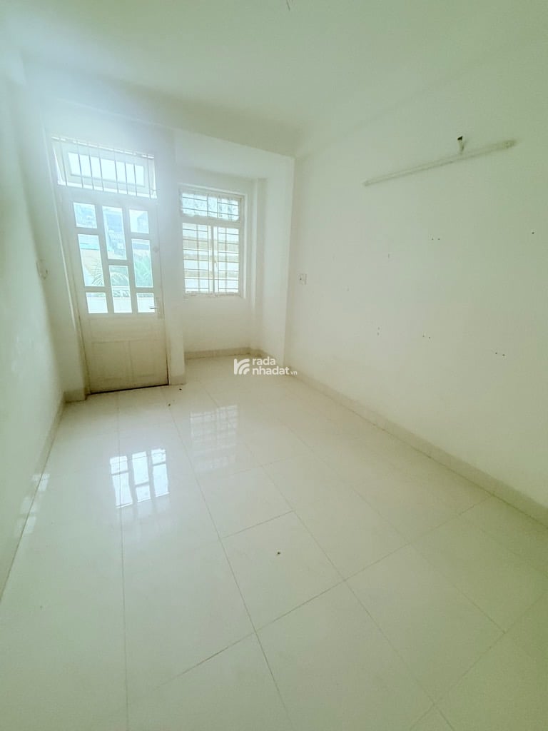 BÁN NHÀ QUẬN 6 55M2 4.2 TỶ 3 TẦNG 6PN GẦN CHỢ TRƯỜNG HỌC BỆNH VIỆN UỶ BAN QUẬN 