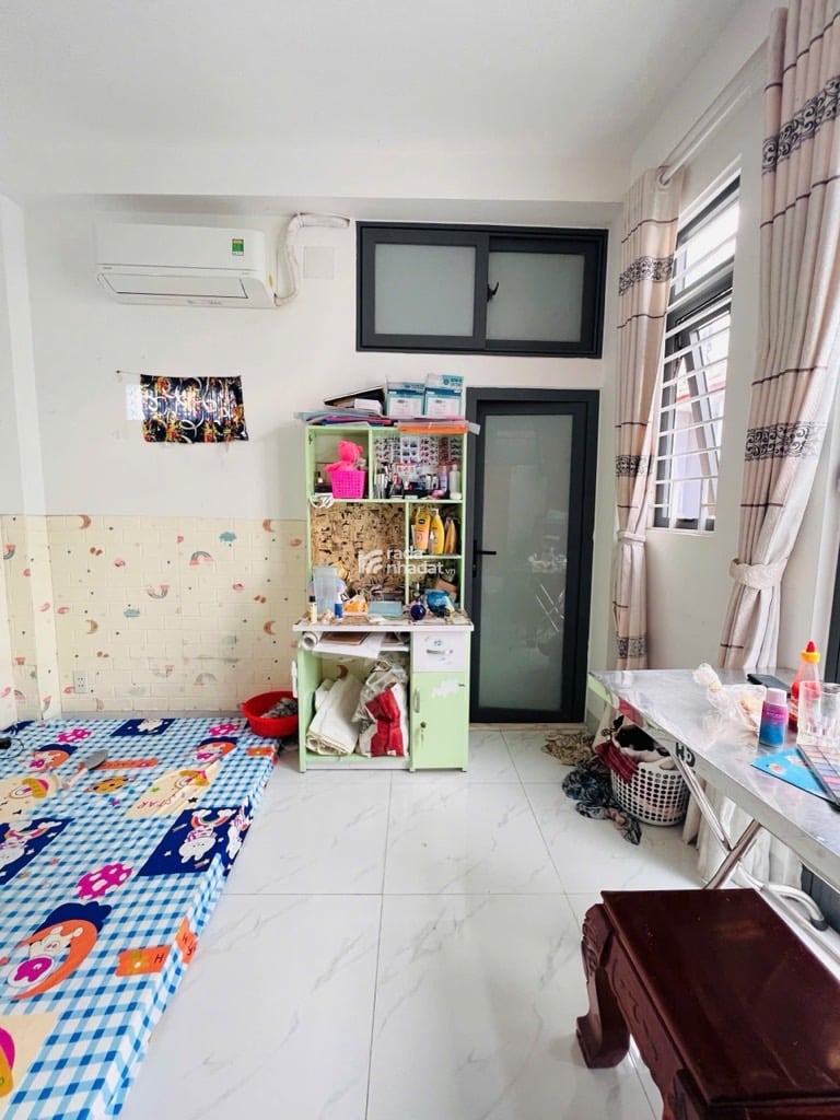 HẺM XE HƠI TRẦN KHẮC CHÂN, PHÚ NHUẬN, 30M2 CÓ KC Ở NGAY. GIẢM 350TR CHỈ CÒN 4.35T TL 