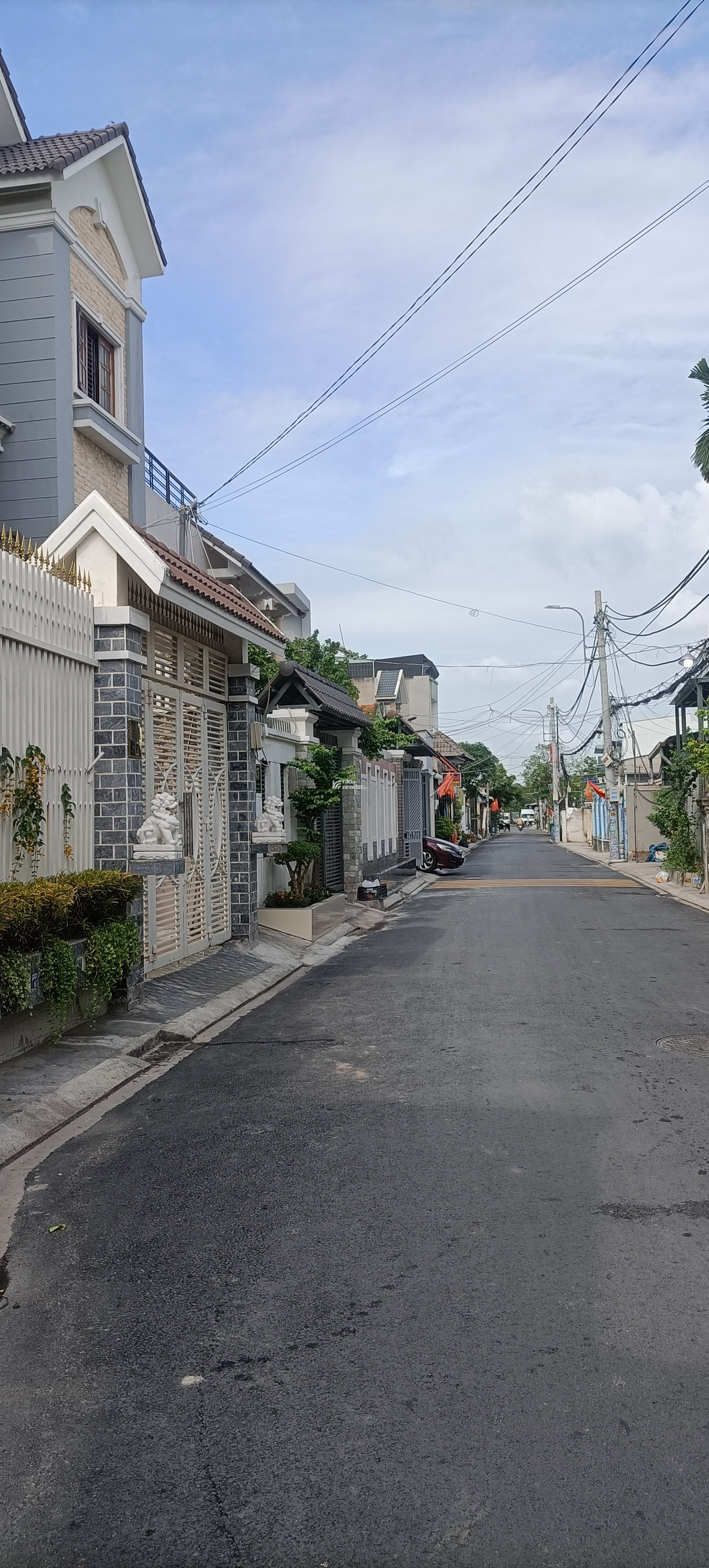 MẶT TIỀN ĐƯỜNG SỐ - ÔTÔ tránh - Gần QL 13