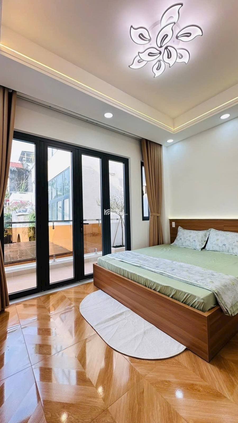 NGUYỄN HỮU THỌ 40M2, NHÀ 2 TẦNG, HẺM RỘNG THOÁNG, 4 TỶ , KHU DÂN TRÍ CAO, GẦN. 4 TỶ