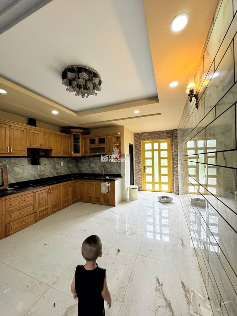 HẺM 8M THÔNG- 5 TẦNG -CHIẾN LƯỢC- BÌNH TRỊ ĐÔNG - BÌNH TÂN -DT: 4*16M- 7 TỶ 8