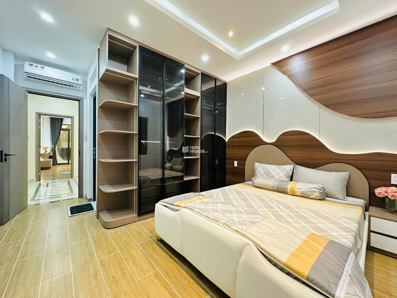 NHÀ 5 TẦNG FULL NỘI THẤT, Ô THANG MÁY, DT 4x16M, KHU CAO TẦNG ĐỒNG BỘ VIP, GÒ VẤP, 10.X TỶ  
