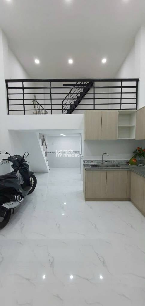 BÁN NHÀ HẺM BA GÁC 28 LƯƠNG VĂN CAN, P.15, QUẬN 8, 32M2