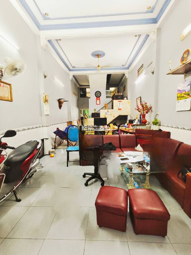 QUẬN TÂN PHÚ - 79M2 - 3 TẦNG - OTO VÀO NHÀ - HẺM 6M - CHÍNH CHỦ XÂY LÂU ĐỜI