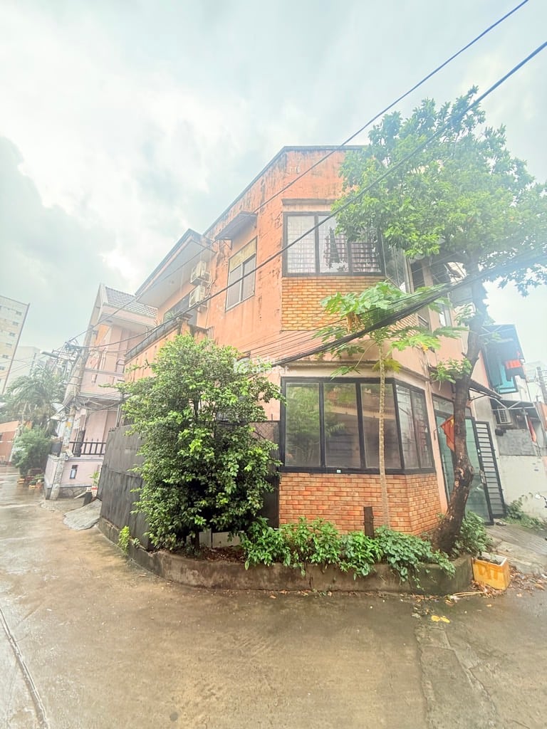 Bán Nhà HXT Góc 3 MT Hẻm Không LG 93m2 2 