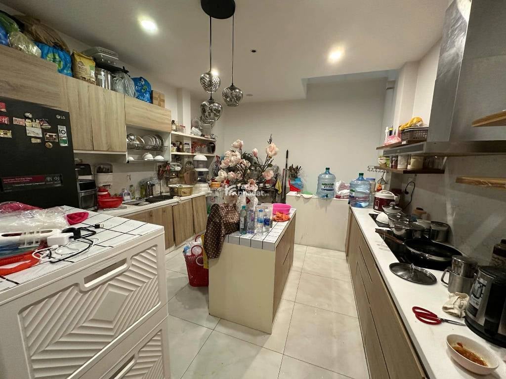 MẶT TIỀN LÊ NIỆM - 4X15 - 5 TẦNG - NGAY NGUYỄN SƠN - NHỈNH 10 TỶ