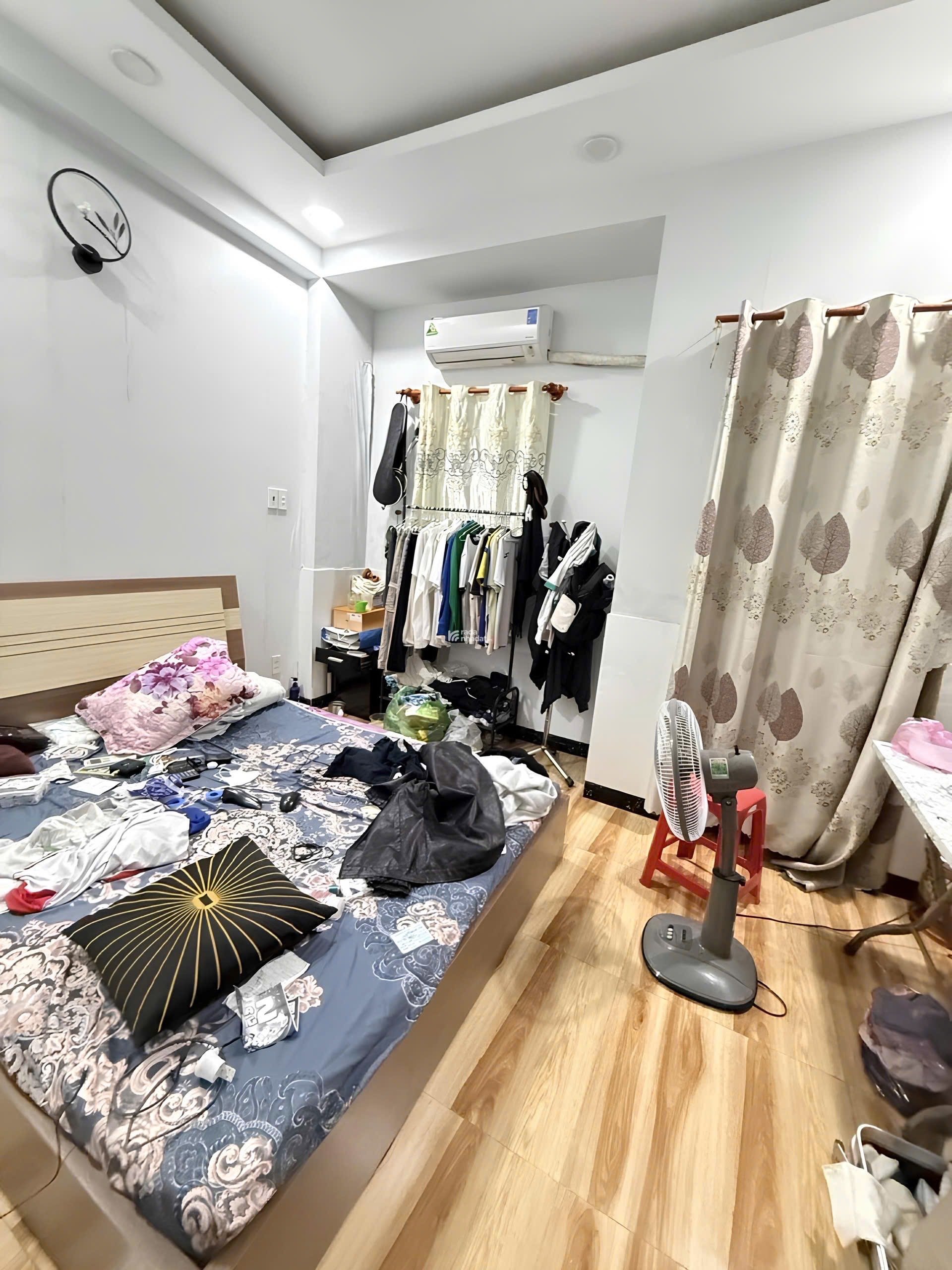 Đường Xe Hơi Ngủ Nhà - Đúc 4 Tầng - Cạnh Lũy Bán Bích - Chỉ 7ty xíu