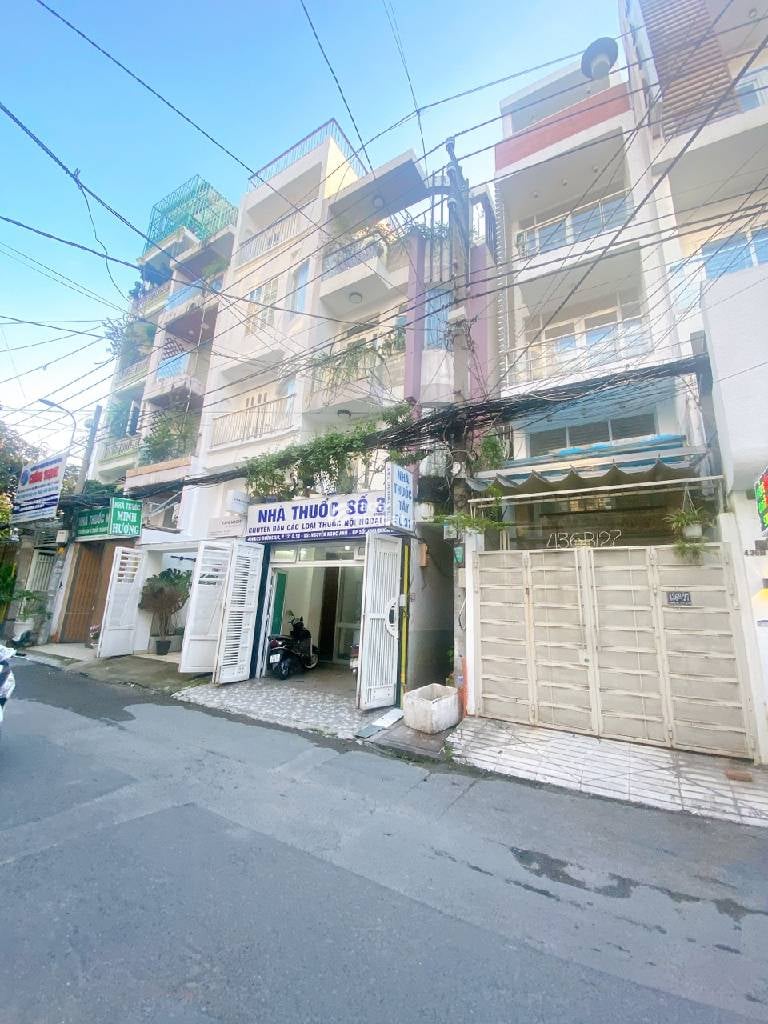 KHU VIP QUẬN 10 - ĐƯỜNG NHỰA 8M KINH DOANH - 3 THÁNG 2 - 5 TẦNG BTCT - 4PN