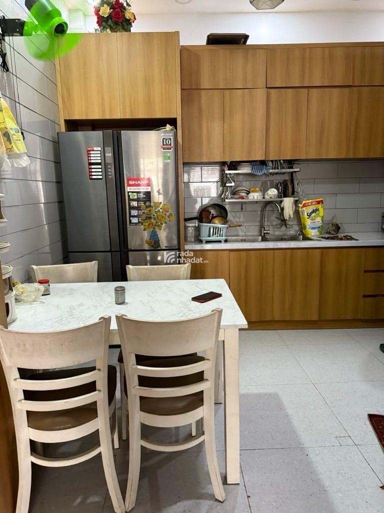 Bán nhà MTKD - 4m*15m - 4 tầng - hẻm xe tải tránh, Ngay Emart Phan Huy Ích Gò Vấp, 6 tỷ bé