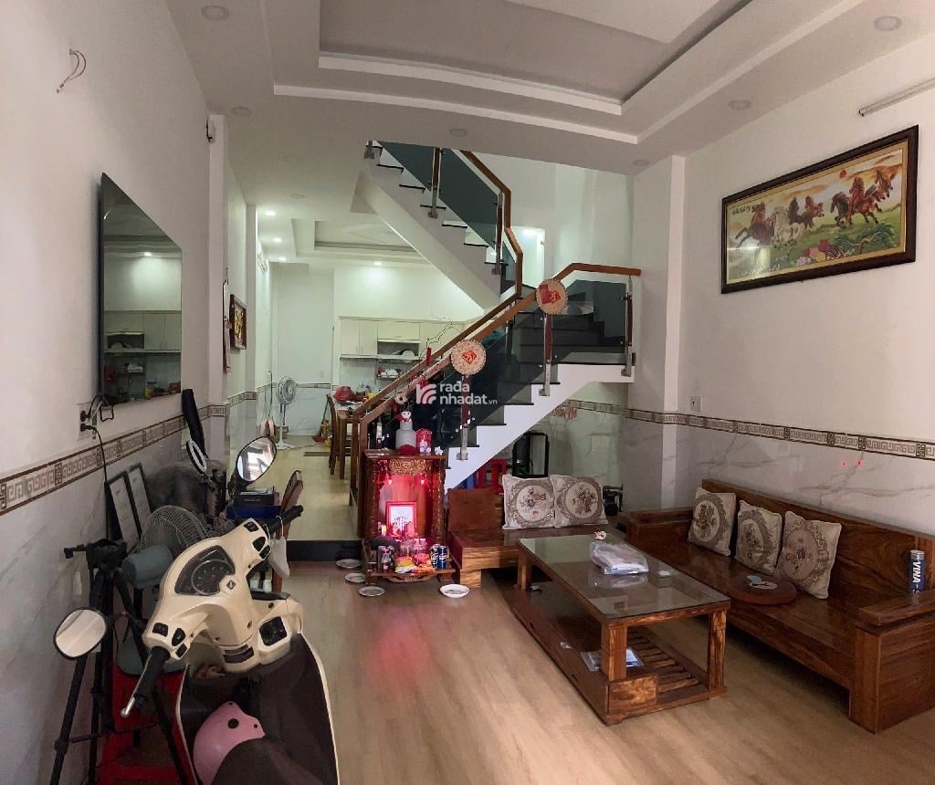 Bán nhà khu phân lô đòng bộ bình hưng hó B