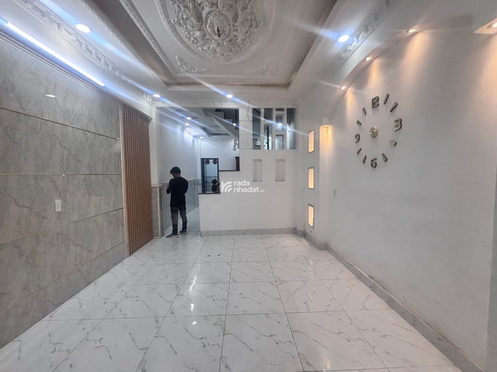  NHÀ HẺM XE HƠI 1806 HUỲNH TẤN PHÁT, TRUNG TÂM TT NHÀ BÈ, 50M2